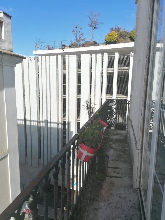Party Zone Hostel Lisbon Exterior photo